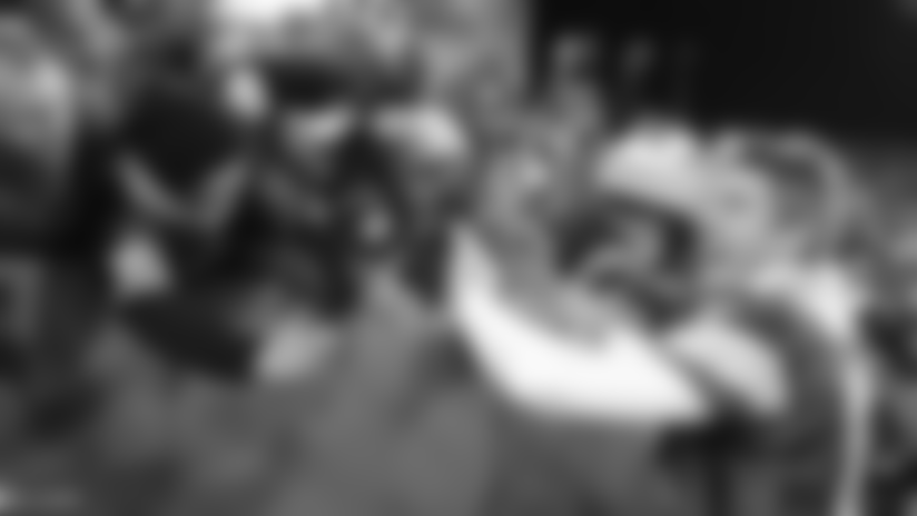 110102rodgers_fans420.jpg