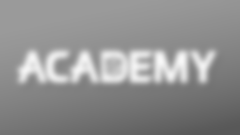 Efe Obada serving as an ambassador for NFL's London AcademyÂ
