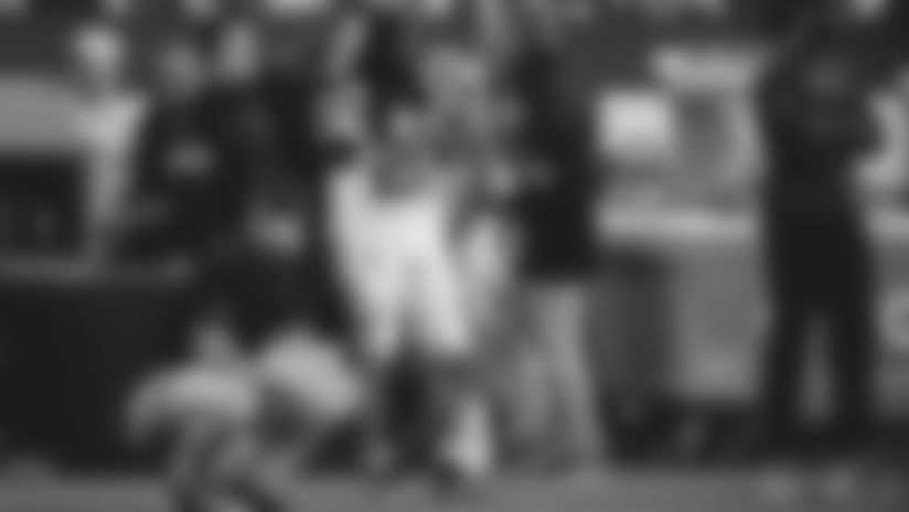 donte_sideline