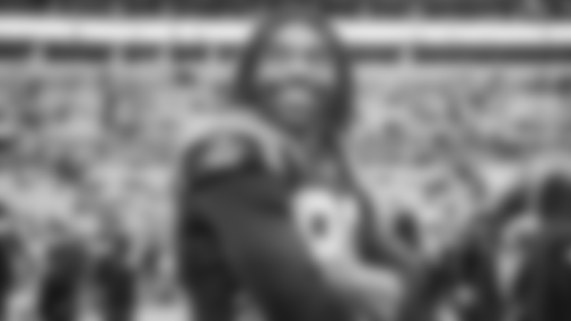 Julius Peppers finishes third in Man of the Year charity challenge