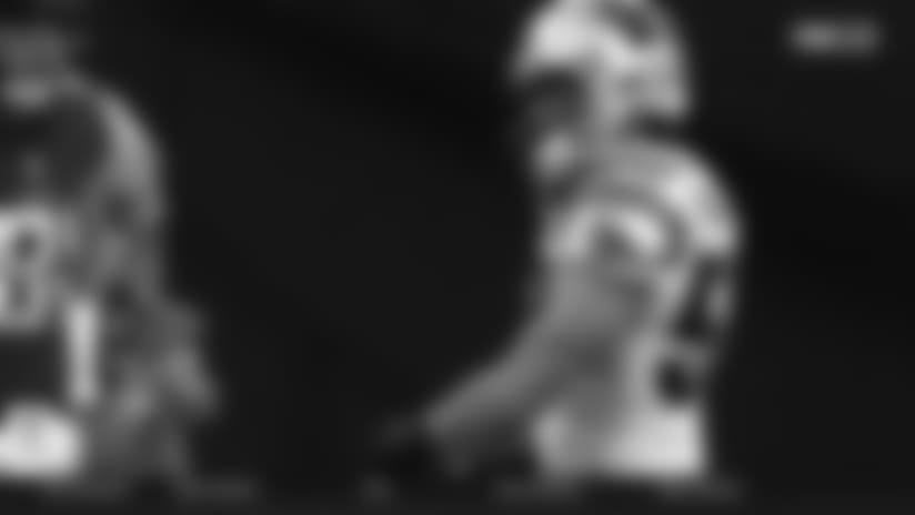 Luke Kuechly third-down stop