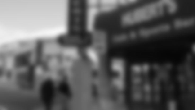 603-huberts-min.jpg