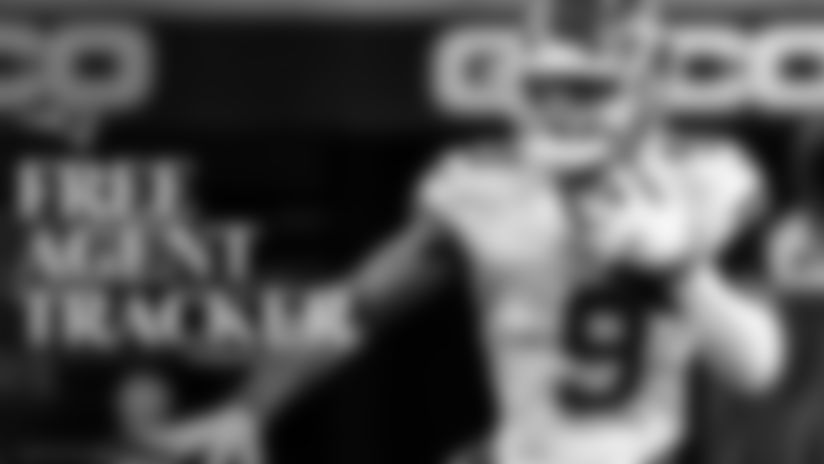 Tracking all of the Patriots transactions during the free agent signing period.