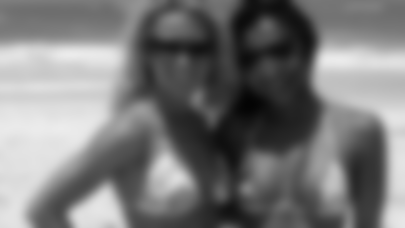 20080502_cheerleaders02.jpg