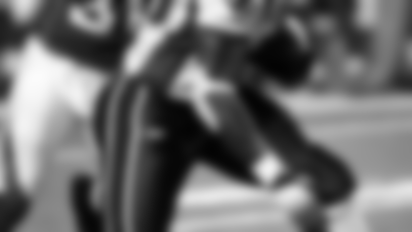 maroney_08112006.jpg