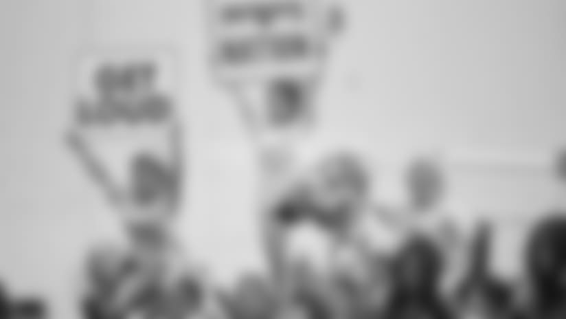 2500x1406-20180523-cheer3