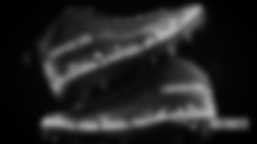 2020-anfernee-jennings-cleat-watermarked