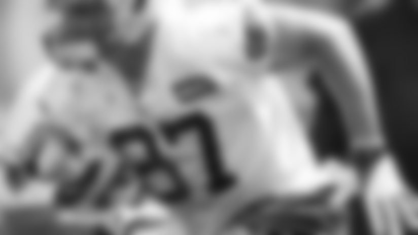 gronkowskia83f7876.jpg