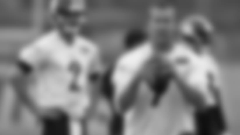 Pittsburgh Steelers rookie quarterback Mason Rudolph, (2) and starting quarterback Ben Roethlisberger (7) go through drills during NFL football practice, Tuesday, May 22, 2018, in Pittsburgh. (AP Photo/Keith Srakocic)