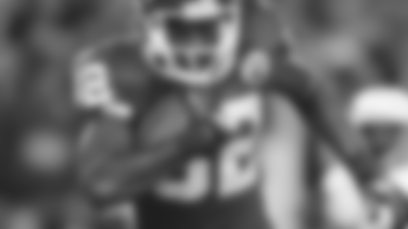 320-dwayne-bowe-ap.jpg