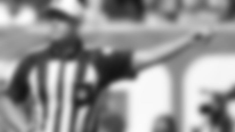 600-20151012-referee.jpg