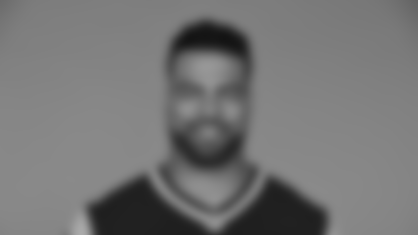 Kyle Van Noy.