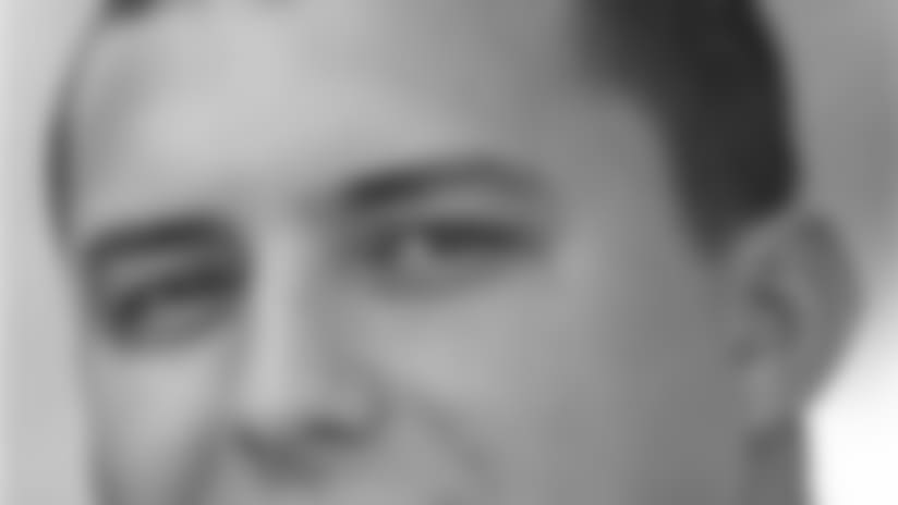 headshot_crop_150x150.jpg