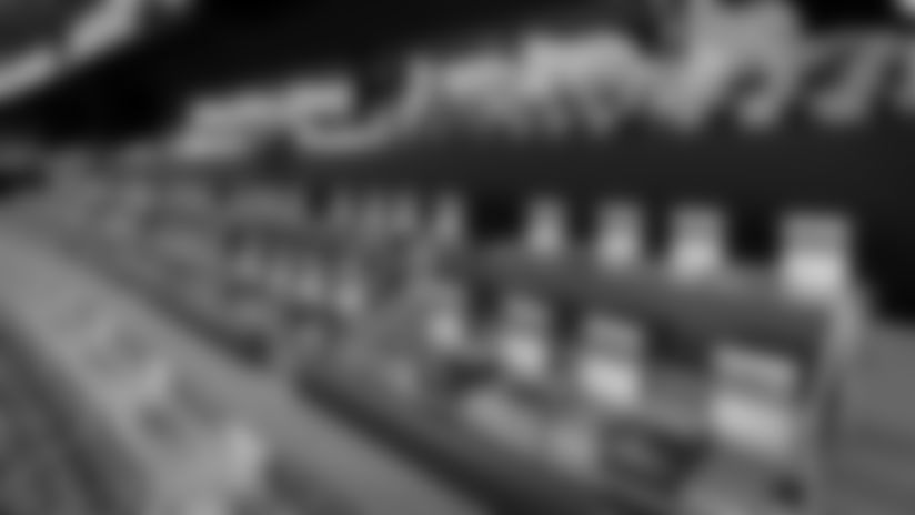 loge-seat-03