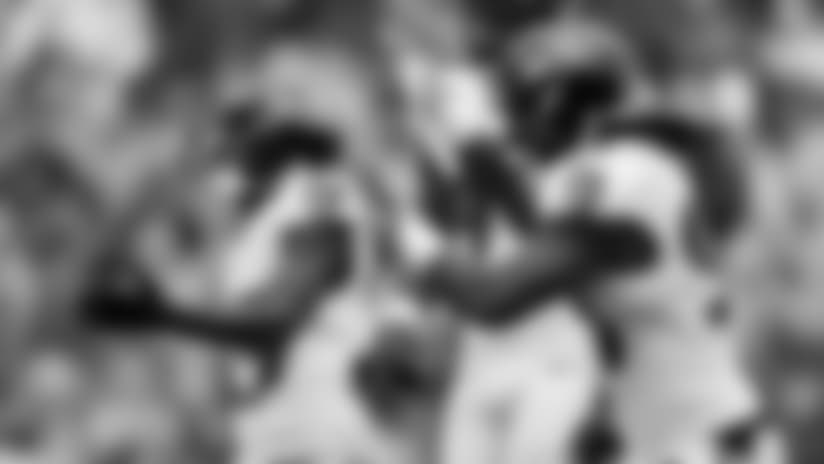 Highlight: Tavon Young Gets Ravens' First Sack of 2018