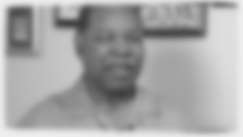 Take a look back at former Redskins Running Back Bobby Mitchell.