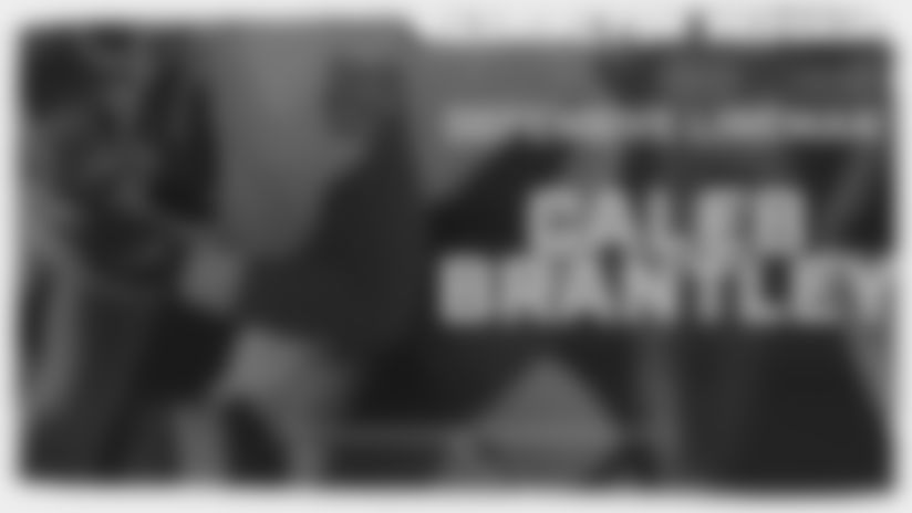 Caleb Brantley On Defensive Line: "Those Guys Have Been Extremely Supportive"