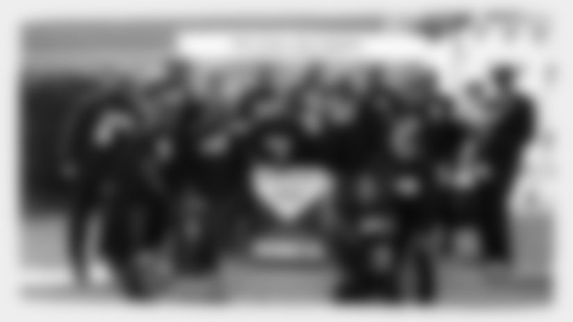 Redskins Celebrate NFL Huddle For 100 With Day of Service