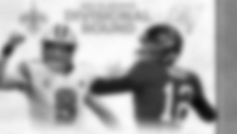 Saints pull away in second half for Wild Card win