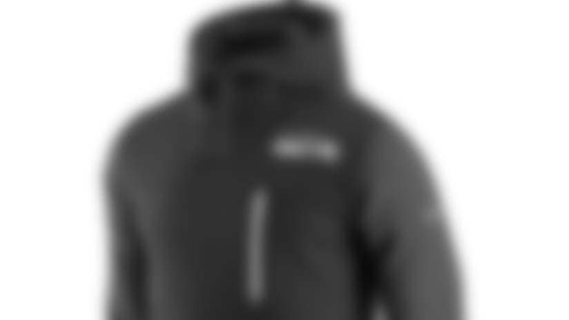 6_m_av15_hood.jpg