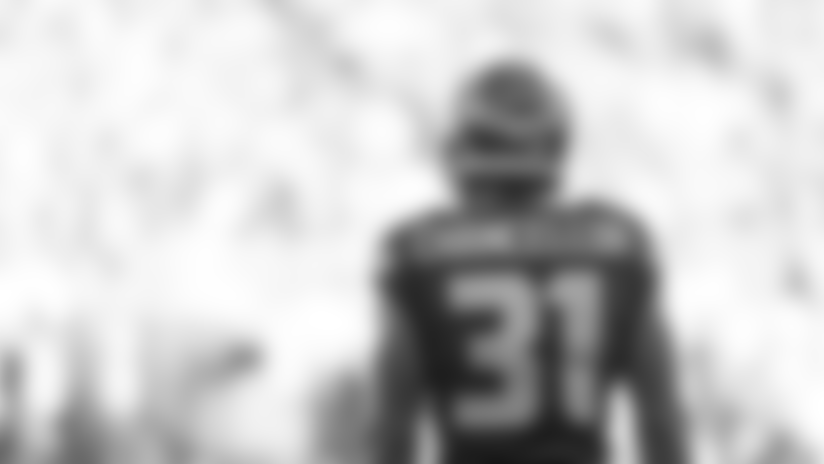Thursday Practice Report: Strong Safety Kam Chancellor, Tight End Jimmy Graham Sidelined For Seahawks