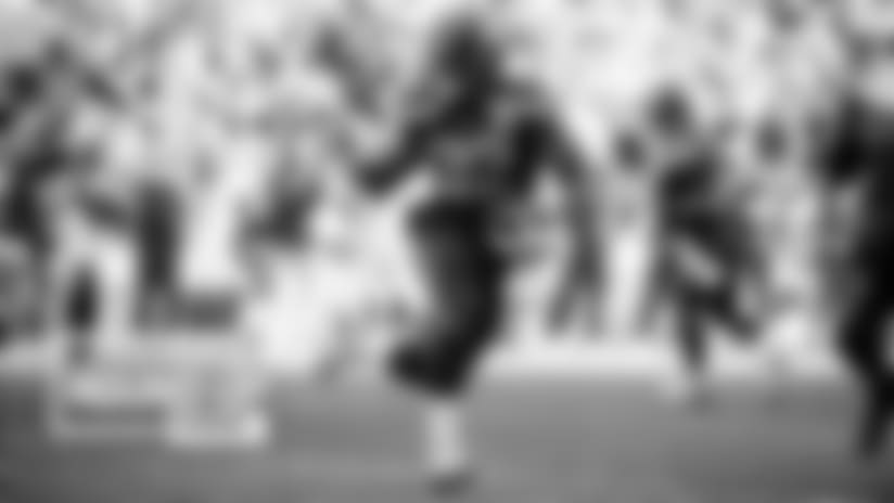 Friday Round-Up: Chris Carson Named Week 9 NFLPA Community MVP