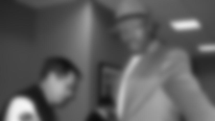 09_sb_diary_dixon_102541.jpg