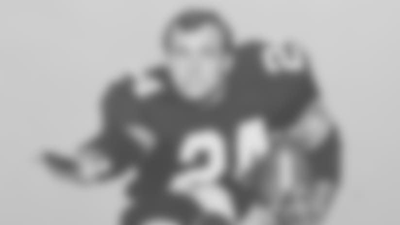 3,865 career rushing yards.