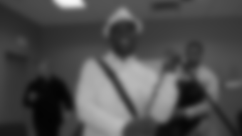 01312011_Diary_Brown_Airport.jpg