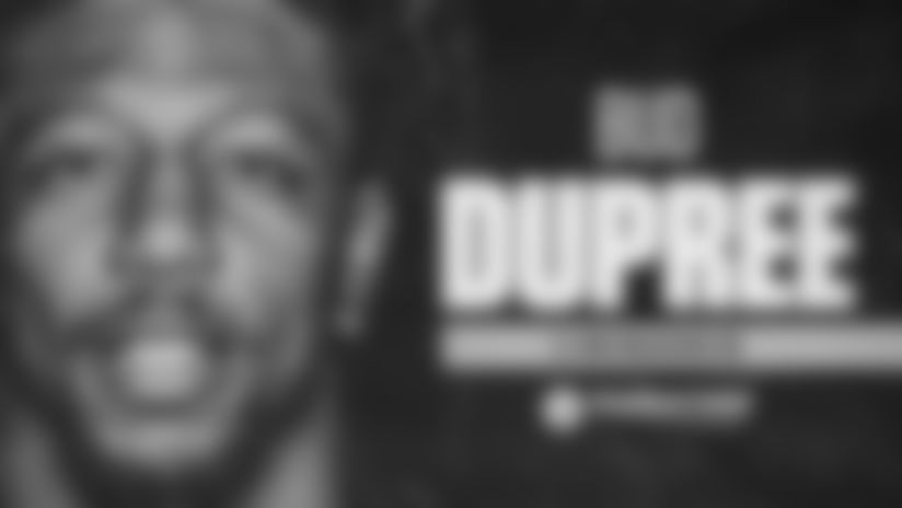 Los Steelers le colocaron la etiqueta de jugador franquicia a LB Bud Dupree.