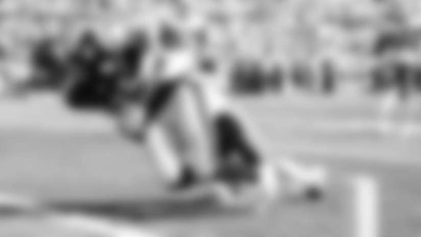 A 2018 Regular Season game between the Pittsburgh Steelers and the Kansas City Chiefs on Sunday, September 16, 2018.