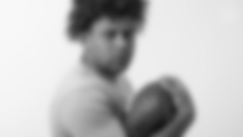 Take a look at Connor Heyward's first photoshoot as a Pittsburgh Steeler