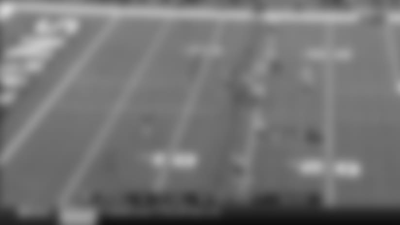 MUST SEE: Jadeveon Clowney's hair raising TFL