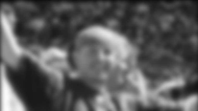fan_spotlight092304.jpg