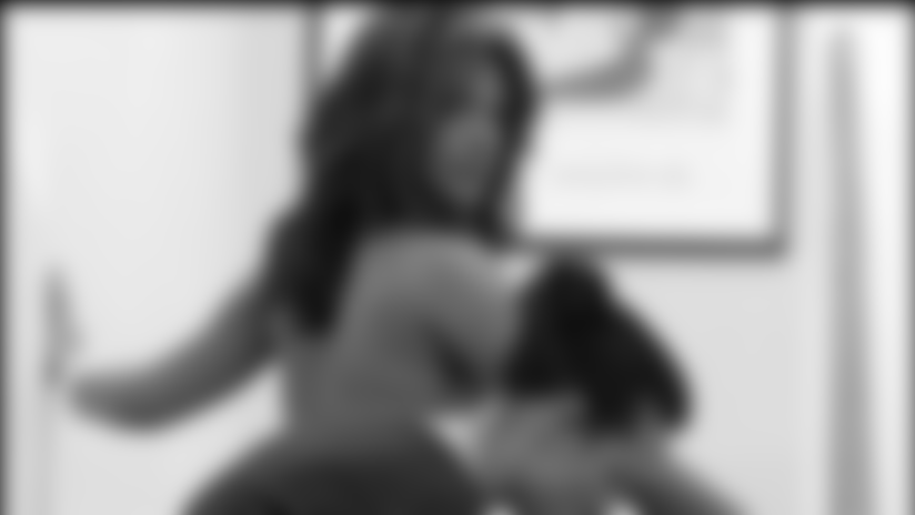 carrie_stairs061804.jpg
