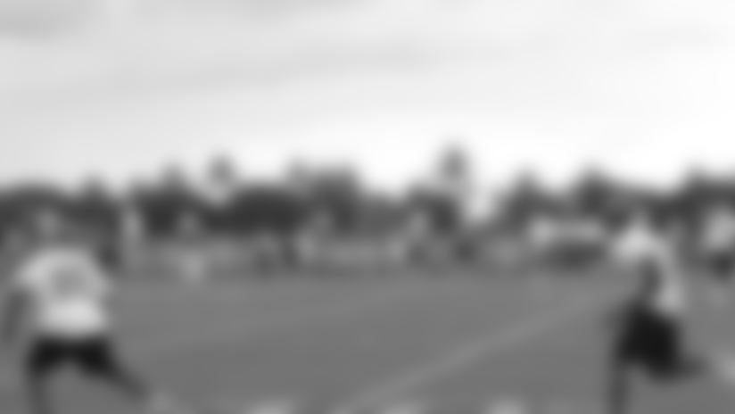 dre_vs_ochocinco_story020707.jpg