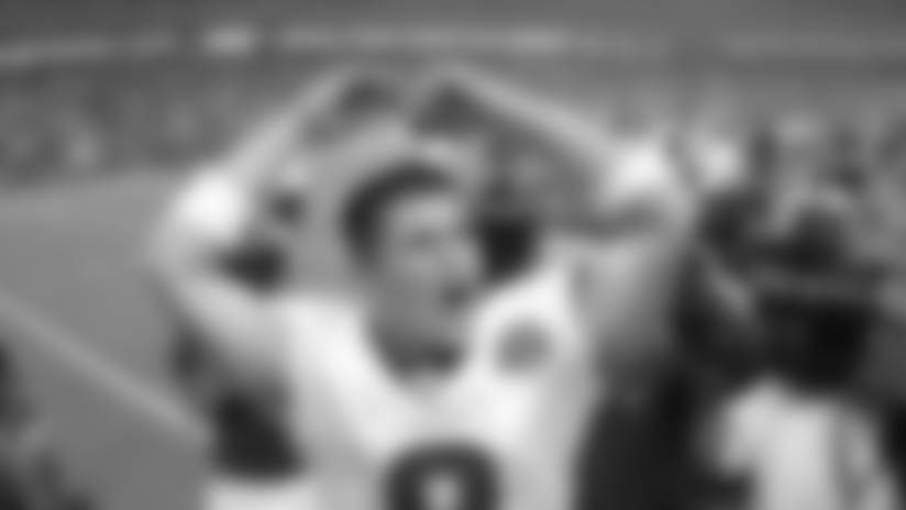 carr_cowboyswin1004006.jpg