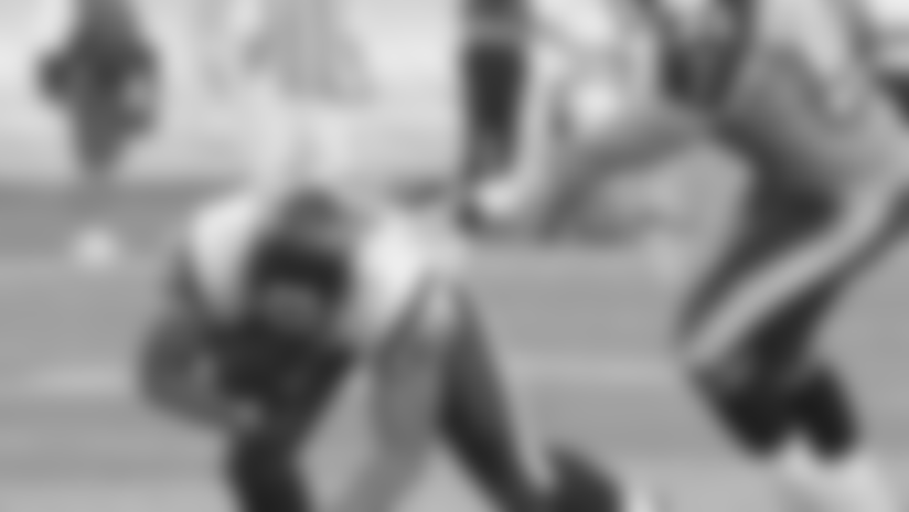 daniels_touchdown102906.jpg