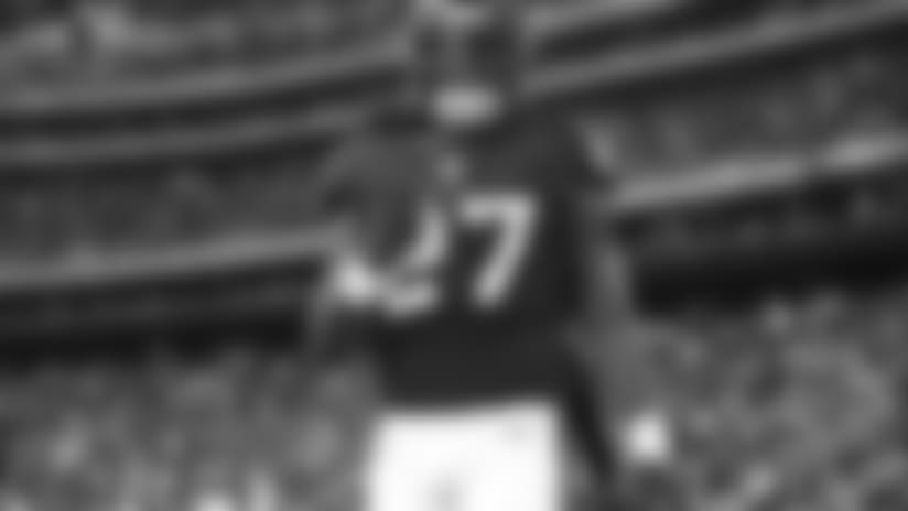 RB, D'Onta Foreman, 27
