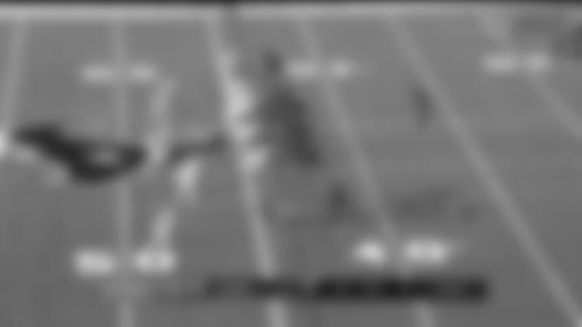 VIDEO: Will Fuller V uses wicked juke to gain 34 yards