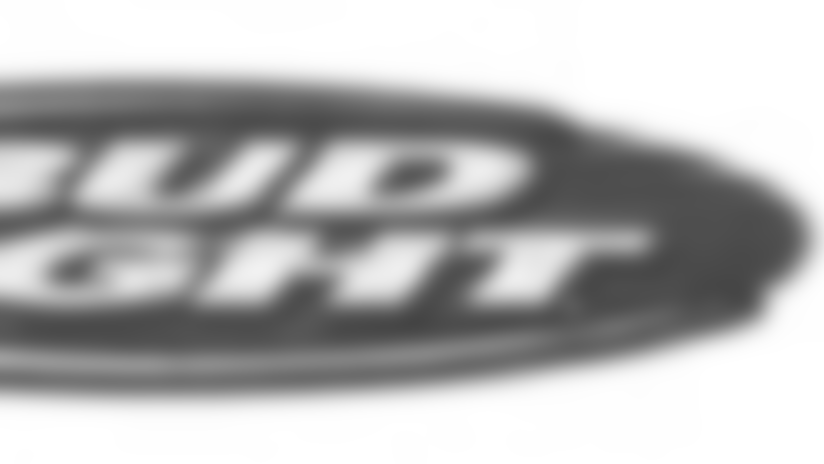 bud_light062204.jpg