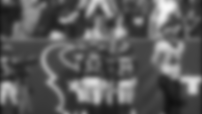 faggins_fans_jags103104.jpg