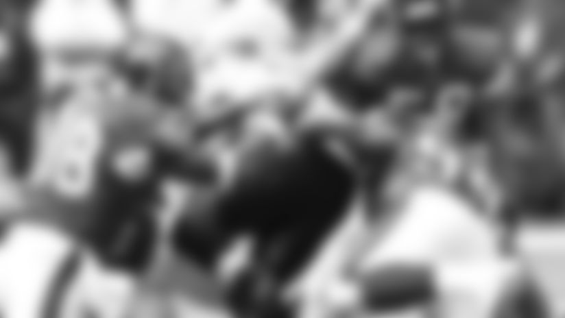 defense_action102206.jpg
