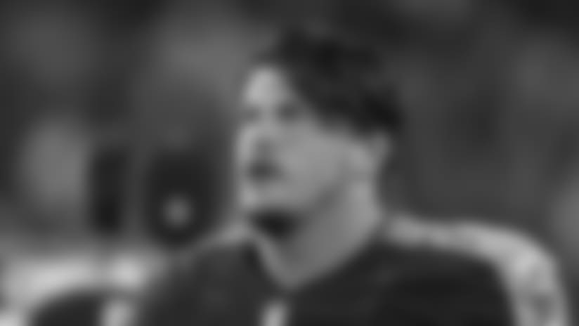 Taylor Lewan Signs Contract Extension with Titans