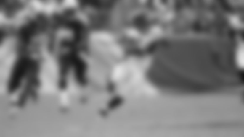 DevontaFreeman_102515_0008