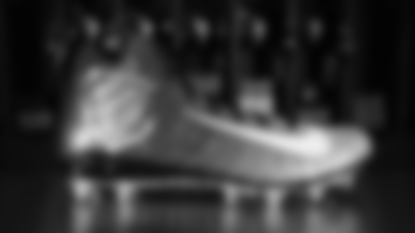 ben-gedeon-cleats-120318