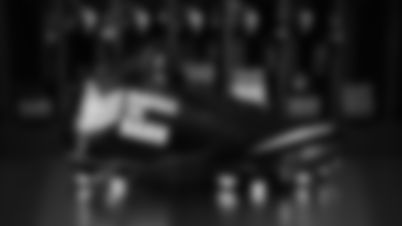 anthony-barr-cleats-120318