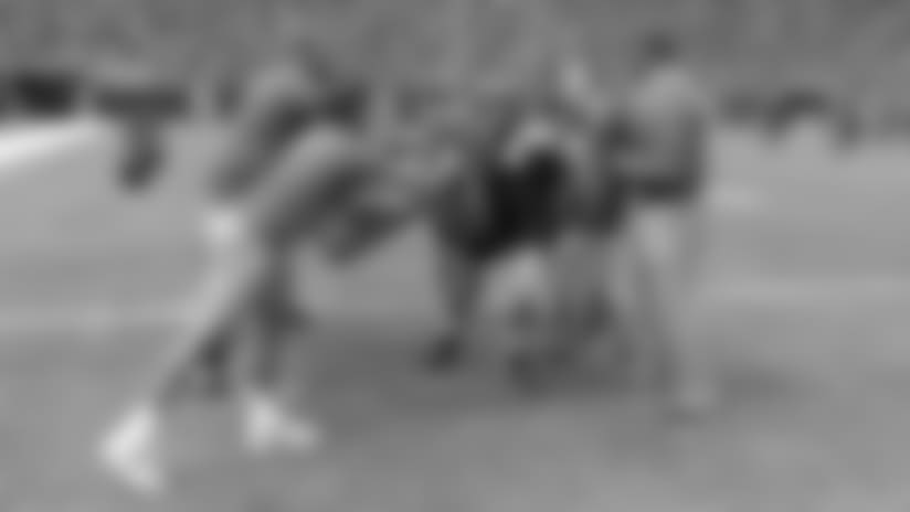 Vikings-Jaguars Halftime: High School Skills Challenge