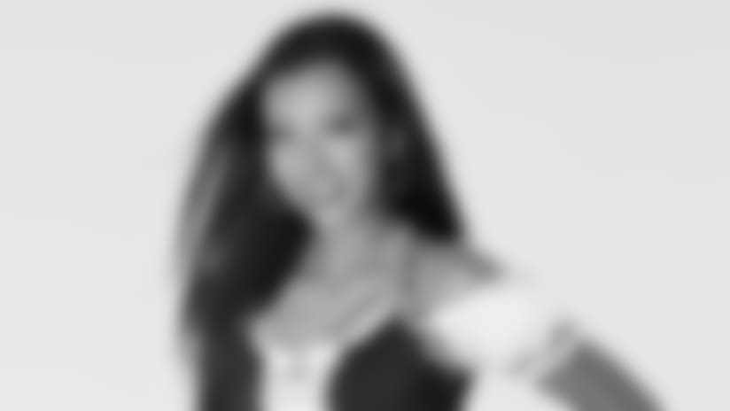 2018 Cheerleader Bio - Soonji