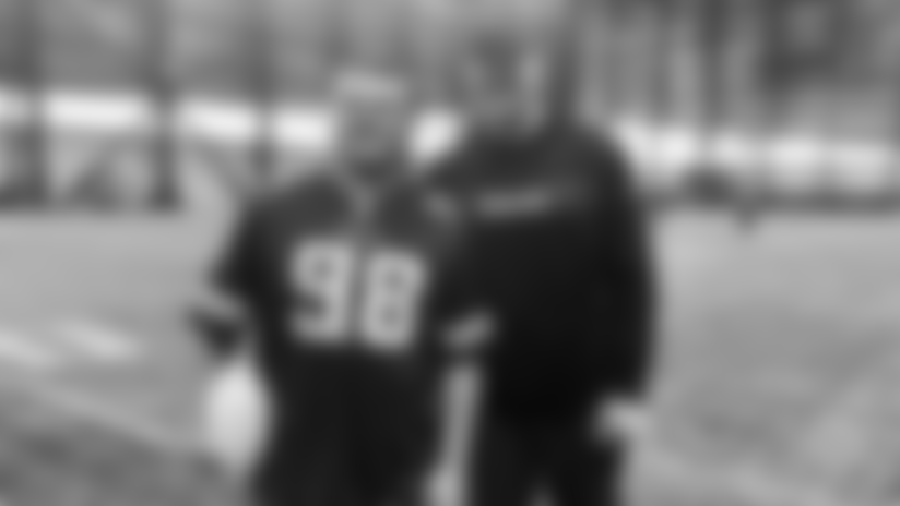 Visit to Vikings Practice Eases Zarembinski’s Pain